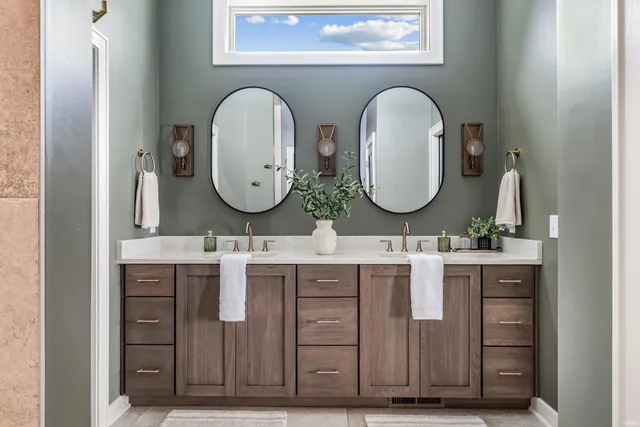 $774,900 | 10809 Conrad Creek, Spencerville, IN 46788