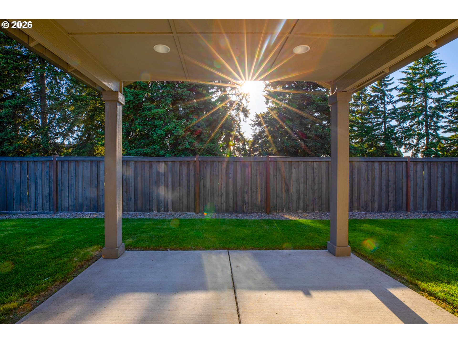 2952 Shelby Way Eugene, OR 97404 - Photo 22 of 25 a view of backyard with green space