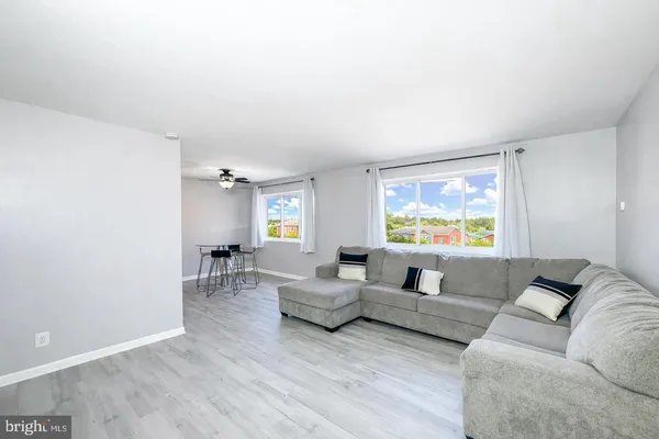 $1,950 | 614 Sligo Avenue, Unit 405, Silver Spring, MD 20910