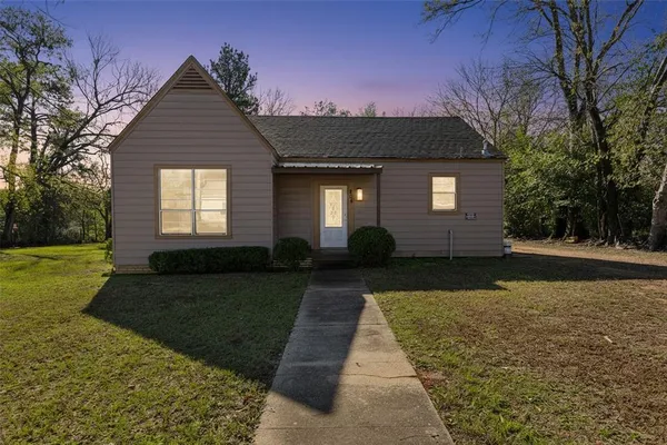 $159,900 | 204 Jones Street, Longview, TX 75602