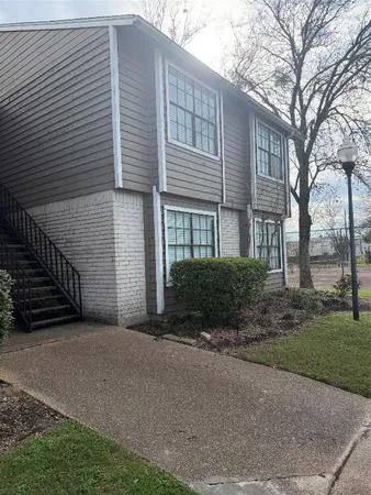 $1,450 | 4444 Victory Drive, Unit 1208, Houston, TX 77088