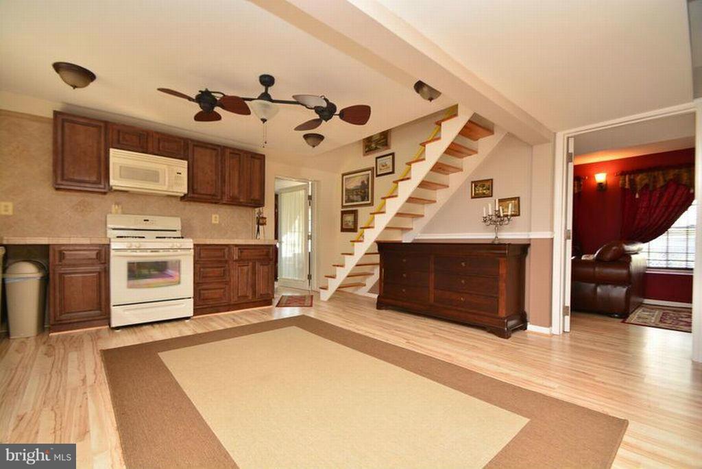 3134 Baybriar Road Baltimore, MD 21222 - Photo 11 of 30 Kitchen