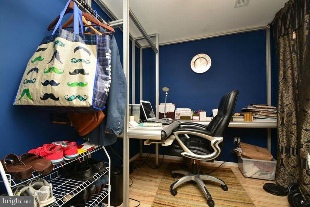 3134 Baybriar Road Baltimore, MD 21222 - Photo 16 of 30 Interior (General)