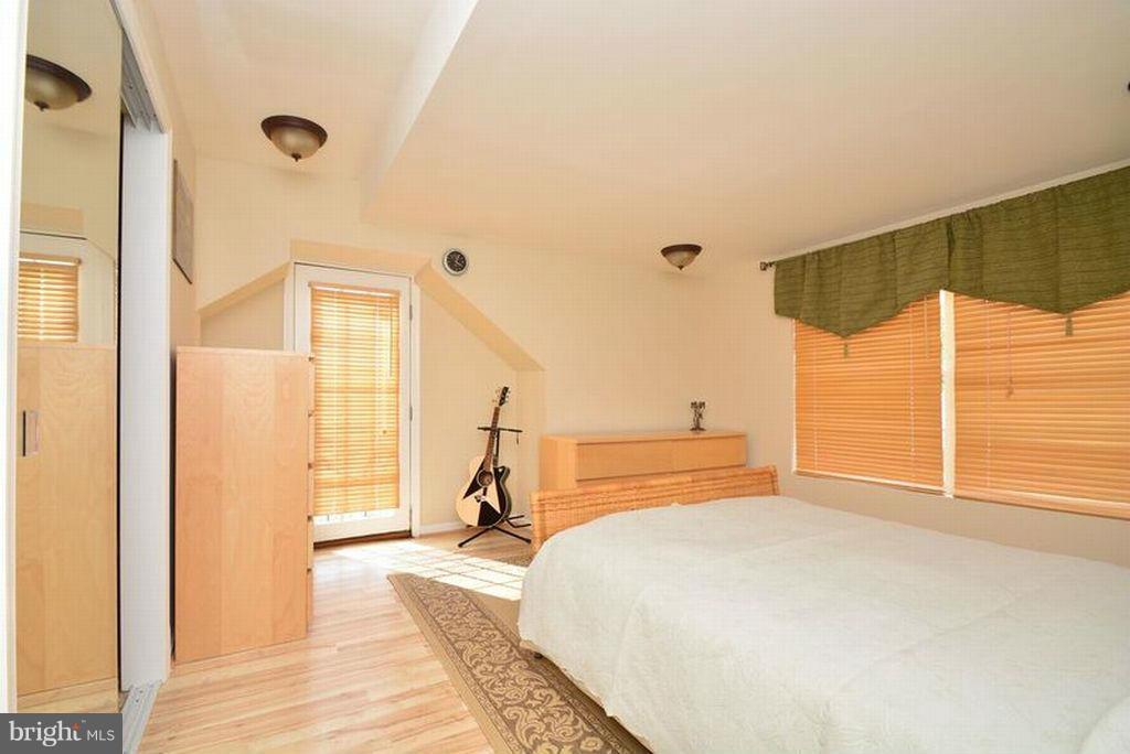 3134 Baybriar Road Baltimore, MD 21222 - Photo 22 of 30 Bedroom (Master)