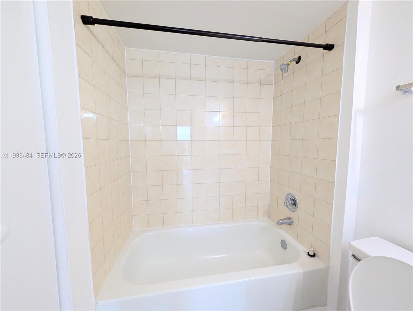 8255 Southwest 152nd Avenue, Unit E PH4 Miami, FL 33193 - Photo 31 of 44