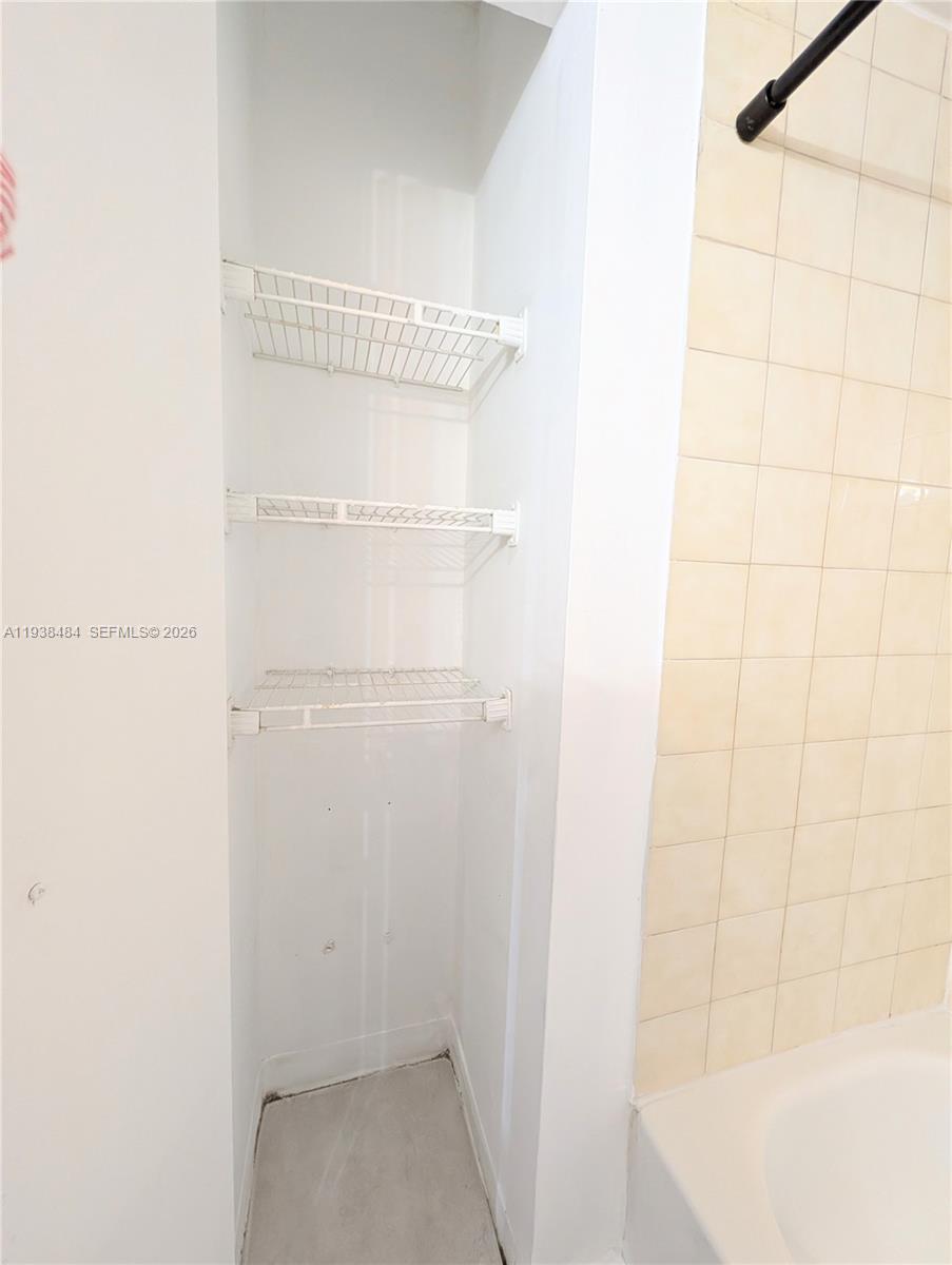 8255 Southwest 152nd Avenue, Unit E PH4 Miami, FL 33193 - Photo 33 of 44