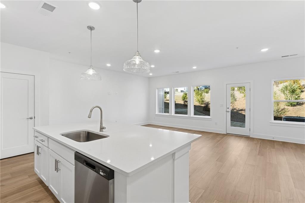 179 Redbud Road Canton, GA 30114 - Photo 5 of 15