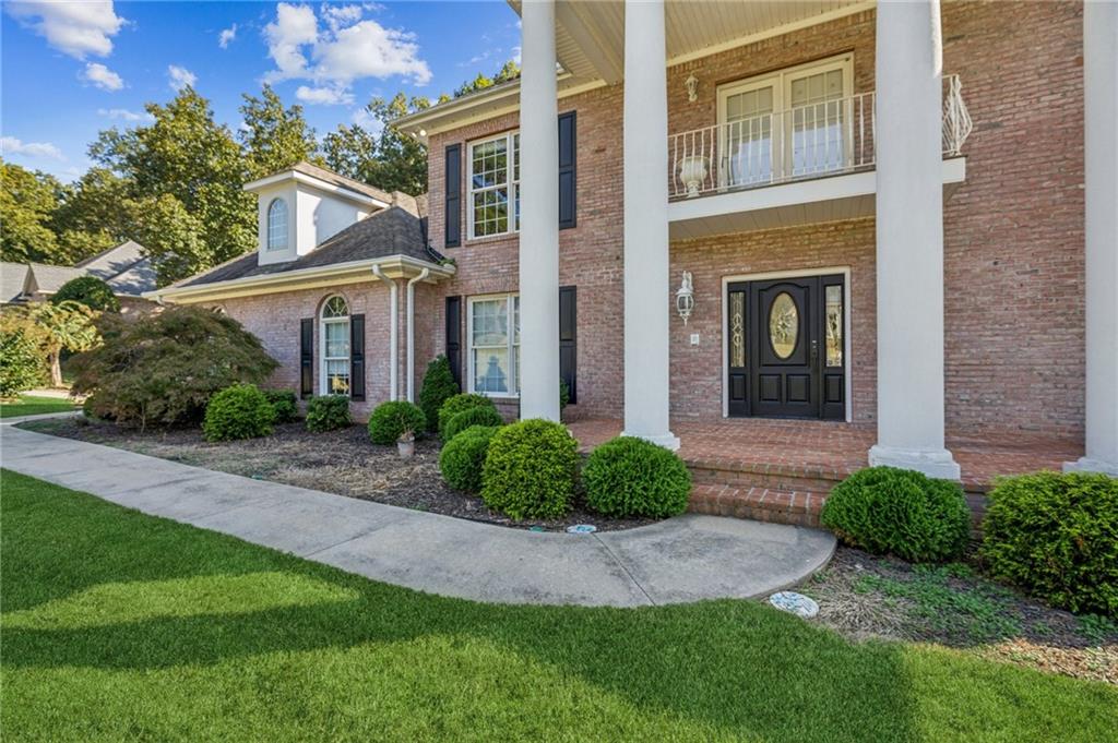 181 Granny Smith Circle Clarkesville, GA 30523 - Photo 9 of 79