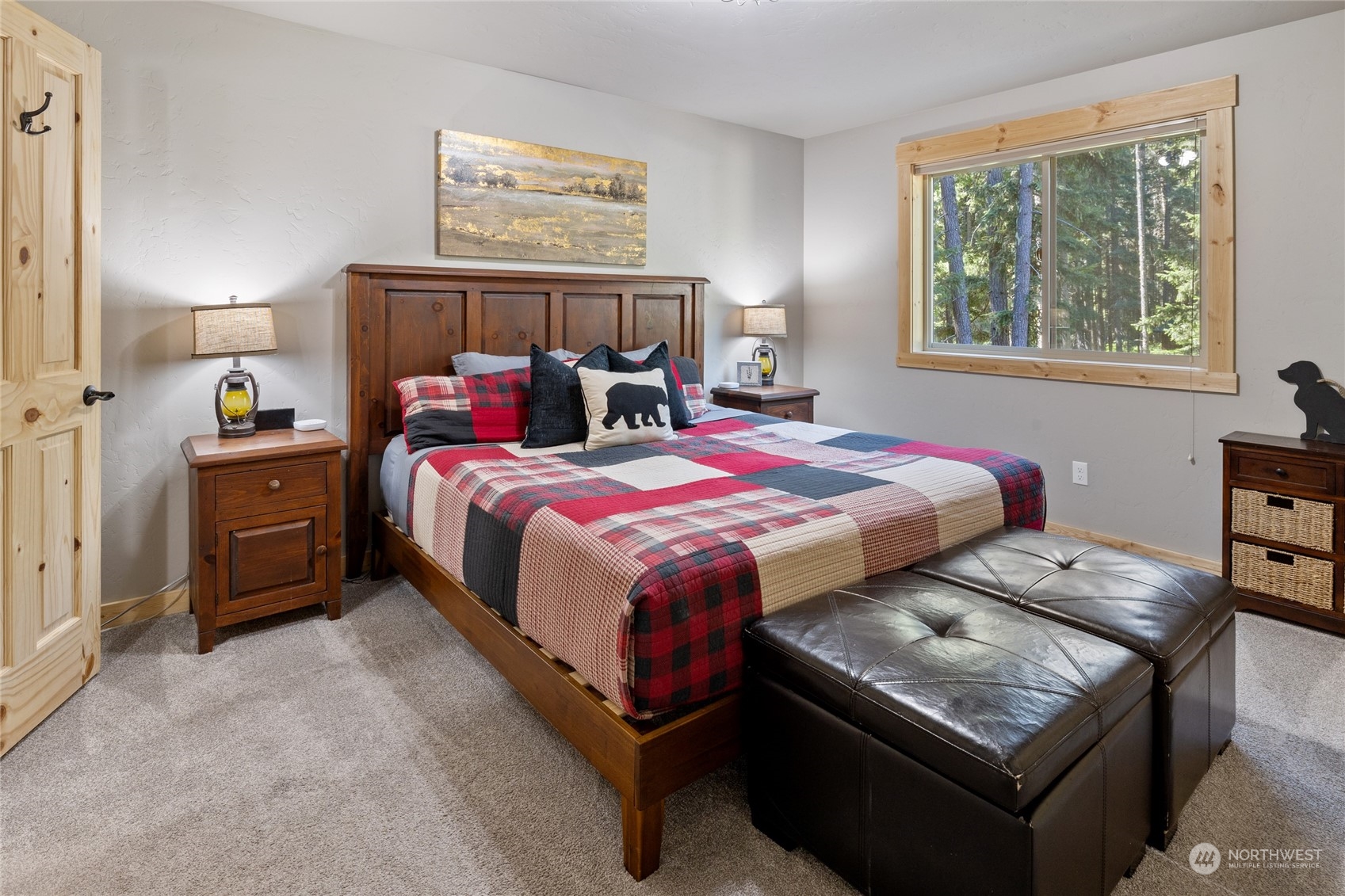 230 Easy Street Ronald, WA 98940 - Photo 25 of 40 a bedroom with a bed and a table in it with window