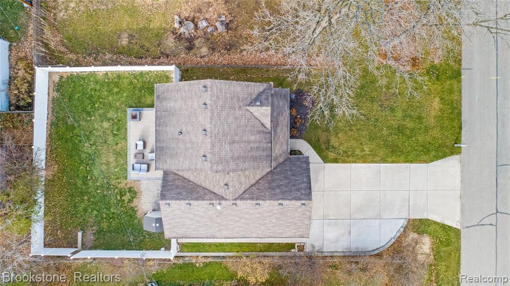 2634 Simpson Drive Rochester Hills, MI 48309 - Photo 3 of 37