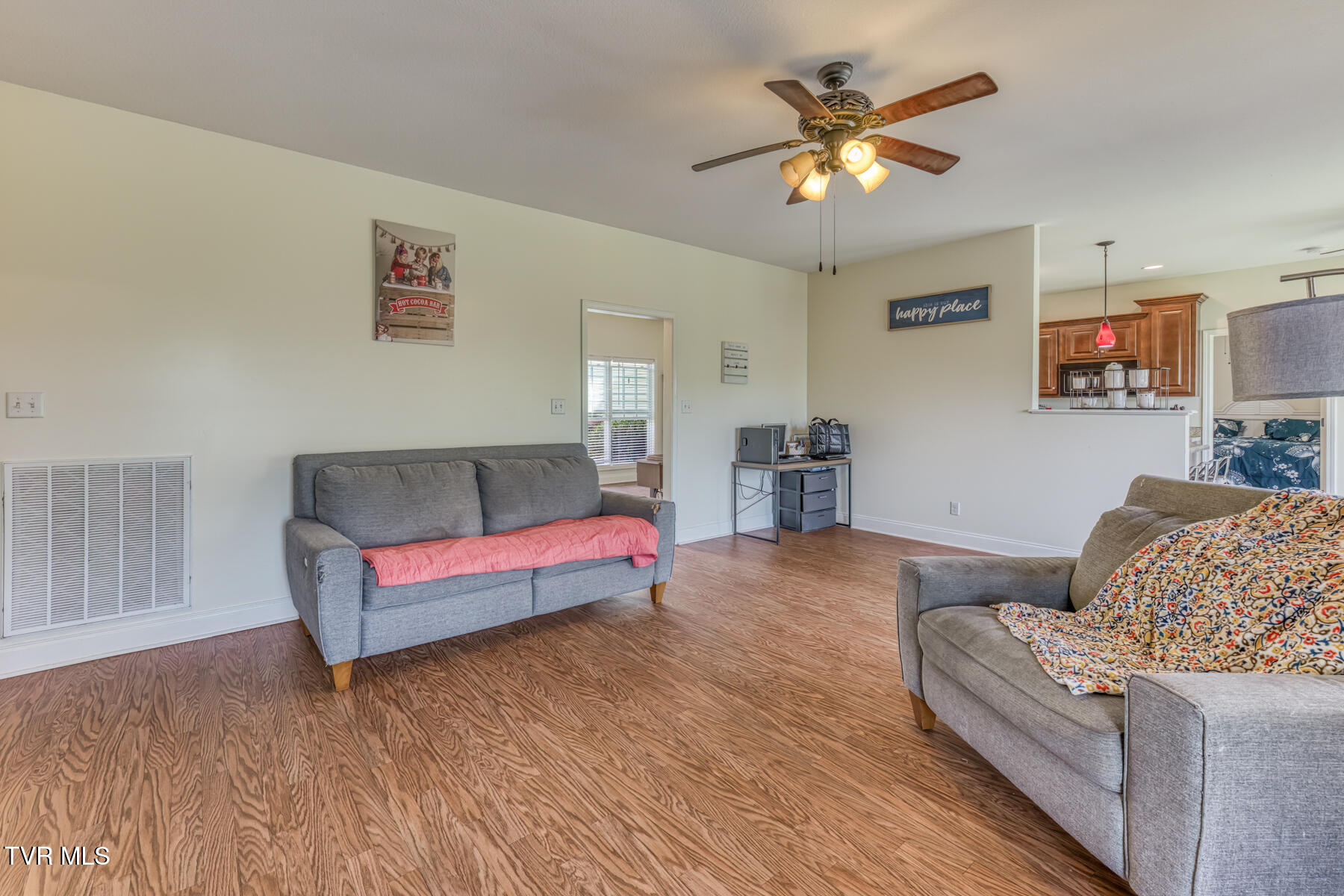 130 Garland Road Unicoi, TN 37692 - Photo 20 of 47 130 Garland Rd-16