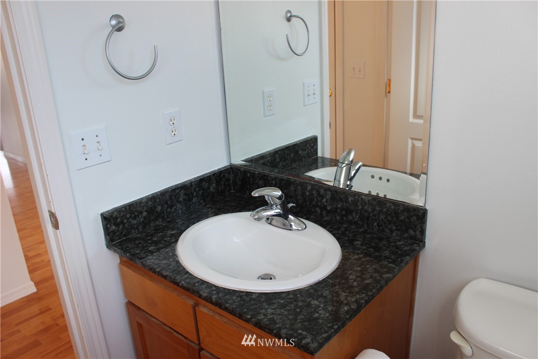 2309 Riley Road Mount Vernon, WA 98274 - Photo 13 of 37 Gallery Image 13