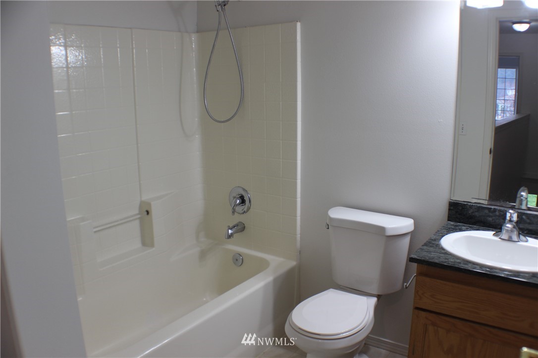 2309 Riley Road Mount Vernon, WA 98274 - Photo 16 of 37 Gallery Image 16