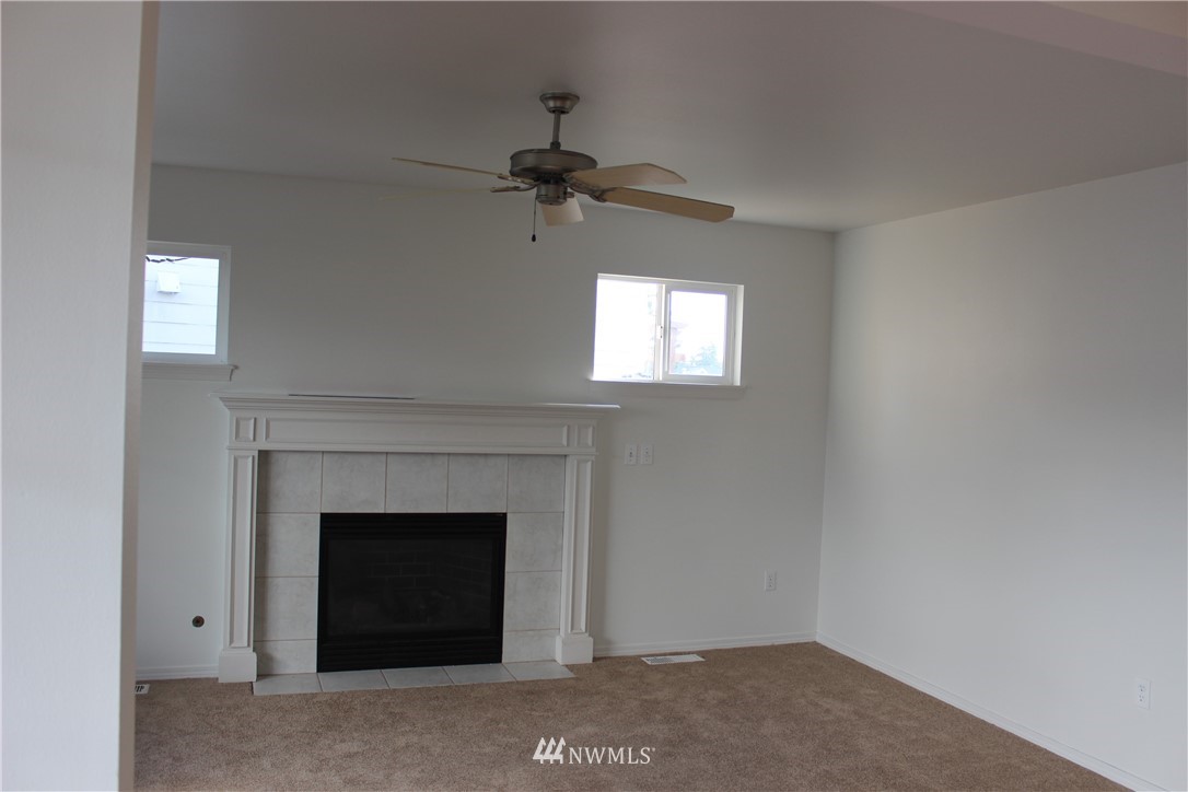 2309 Riley Road Mount Vernon, WA 98274 - Photo 5 of 37 Gallery Image 5