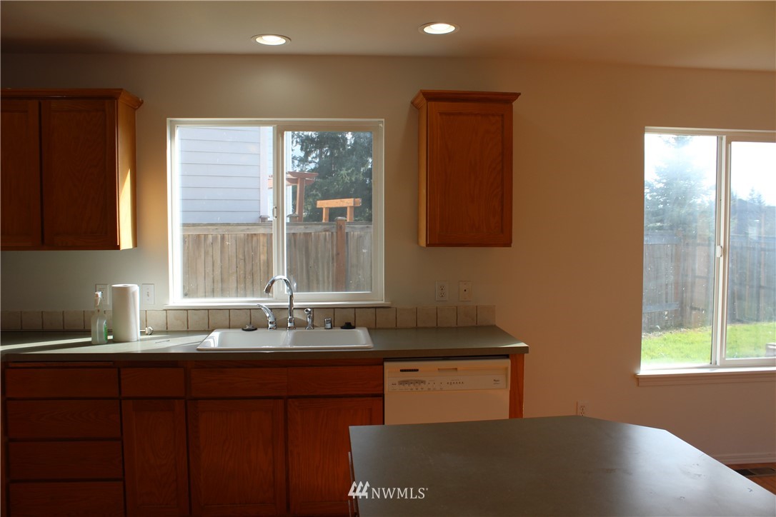 2309 Riley Road Mount Vernon, WA 98274 - Photo 6 of 37 Gallery Image 6