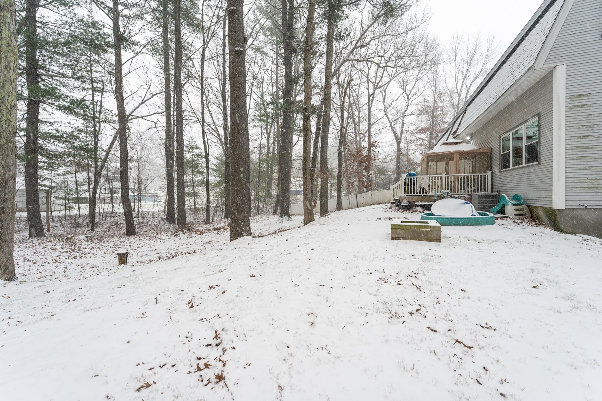 4 Sunset Drive, Unit A Londonderry, NH 03053 - Photo 37 of 39