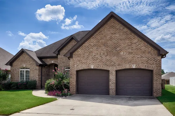 $340,000 | 22104 Kennemer Lane, Athens, AL 35613