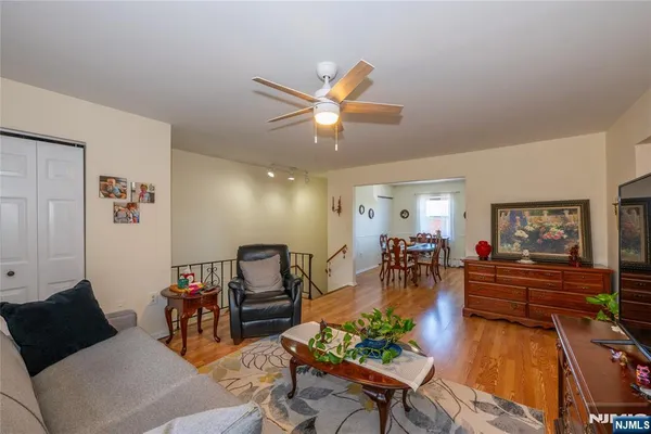 $274,900 | 1146 Valley Road, Unit 2A, Wayne, NJ 07470