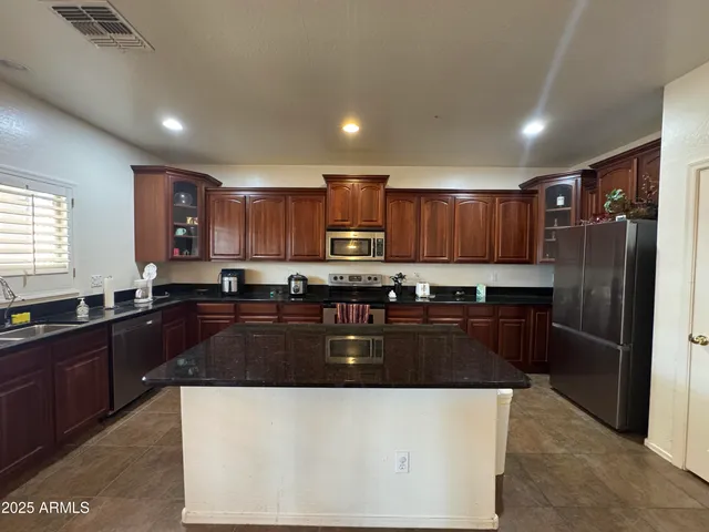 $500,000 | 4714 North 111th Drive, Phoenix, AZ 85037