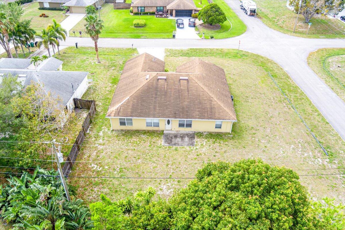 291 Southwest Covington Road Port St. Lucie, FL 34953 - Photo 27 of 27 43-covington-0018
