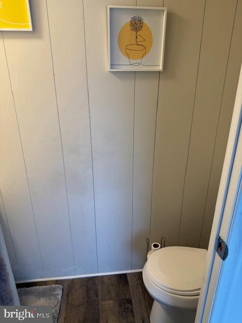 13952 Poplar Grove Road Hagerstown, MD 21742 - Photo 14 of 17 a bathroom with a toilet and a sink