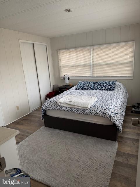 13952 Poplar Grove Road Hagerstown, MD 21742 - Photo 17 of 17 a bedroom with a bed and a window