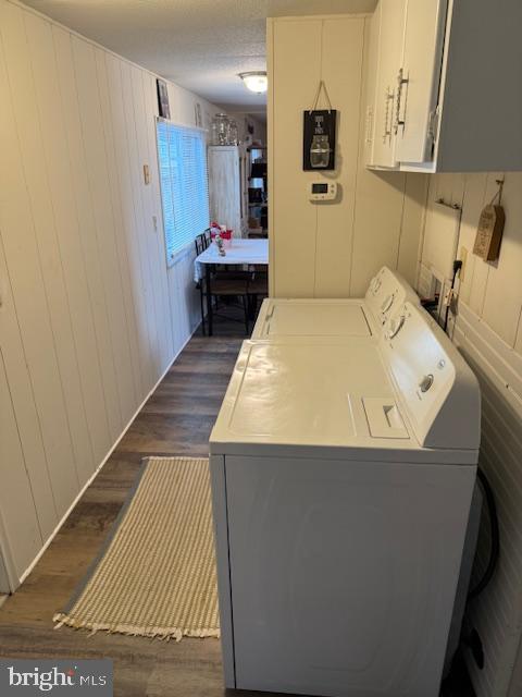 13952 Poplar Grove Road Hagerstown, MD 21742 - Photo 10 of 17 a bed room with a bed and a night stand