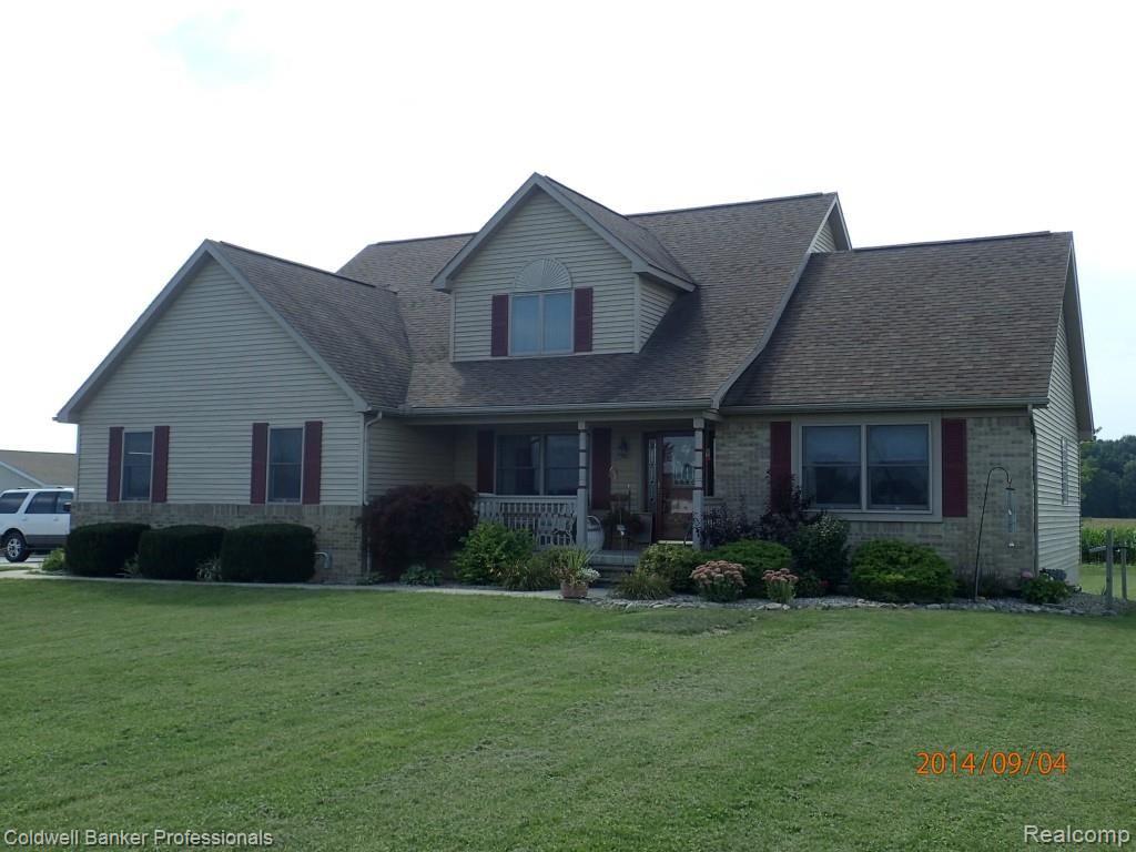 520 Maple Grove Road Lapeer, MI 48446 - Photo 47 of 48 P9040134.jpg