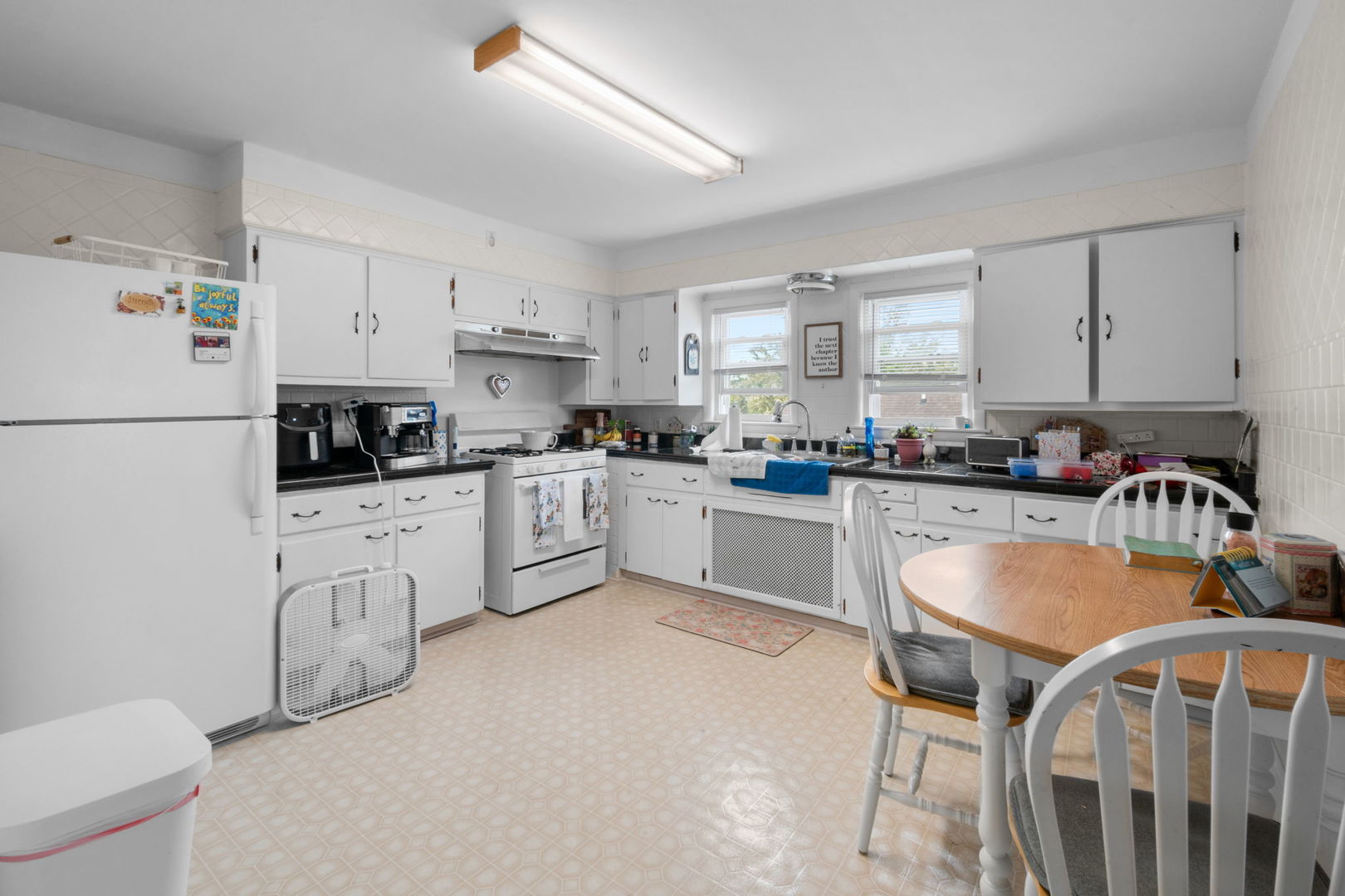 607 Walnut Street Lemont, IL 60439 - Photo 22 of 29