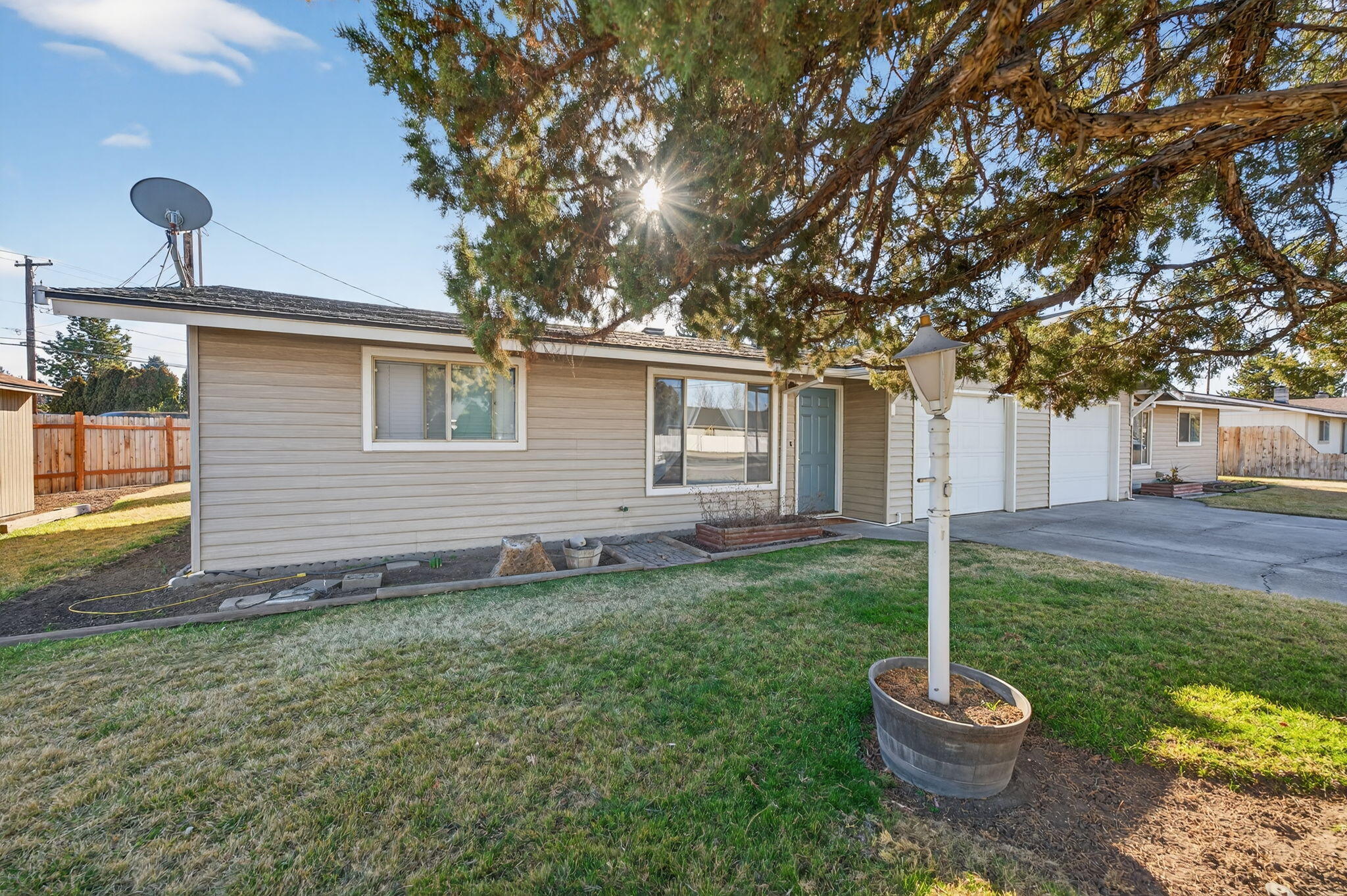 2412 Southwest Wickiup Avenue Redmond, OR 97756 - Photo 31 of 46 1-web-or-mls-2412-SW-Wickiup-Ave-Redmond