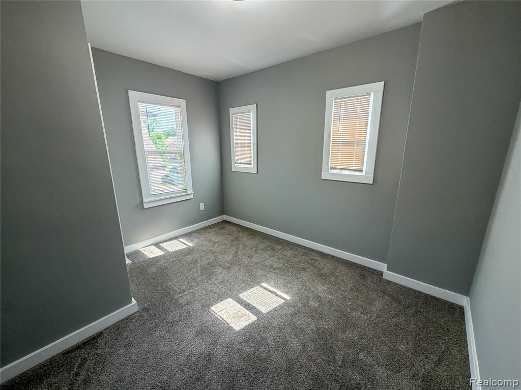 18217 Prairie Street Detroit, MI 48221 - Photo 17 of 32