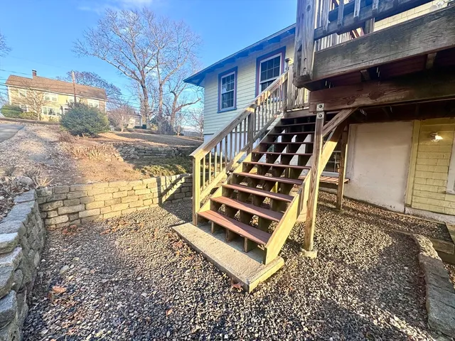 $2,950 | 53 Circuit Road, Dedham, MA 02026