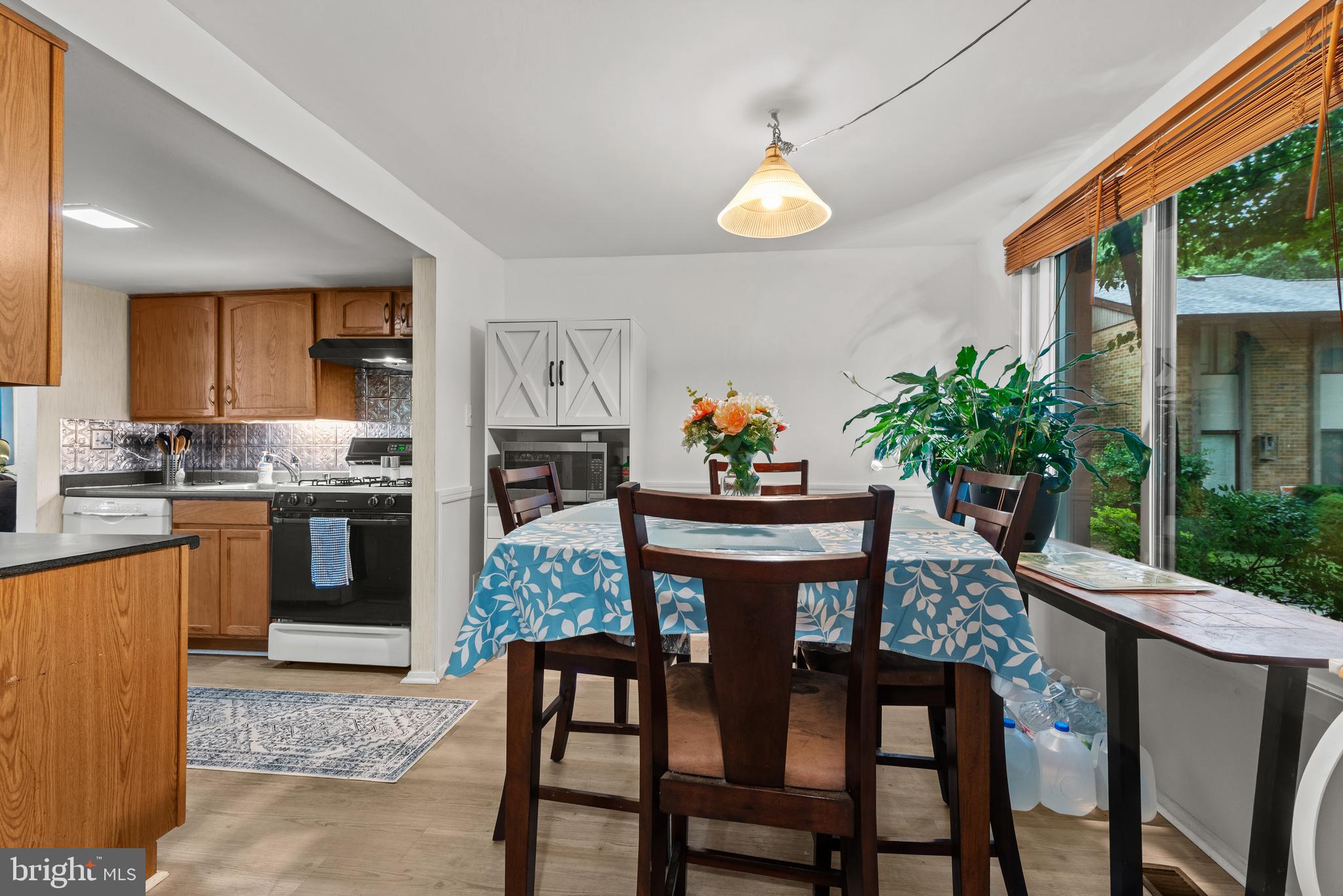 8938 Footed Ridge Columbia, MD 21045 - Photo 6 of 33