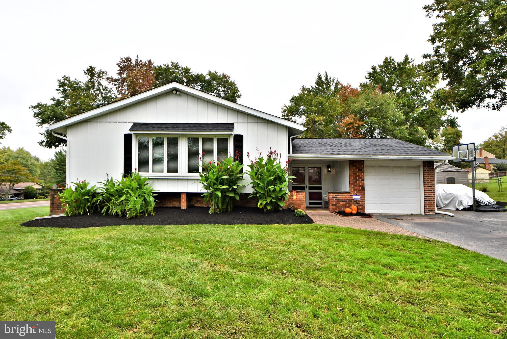 525 Falcon Road Norristown, PA 19403 - Photo 1 of 38 Beautifully Manicured Corner Lot