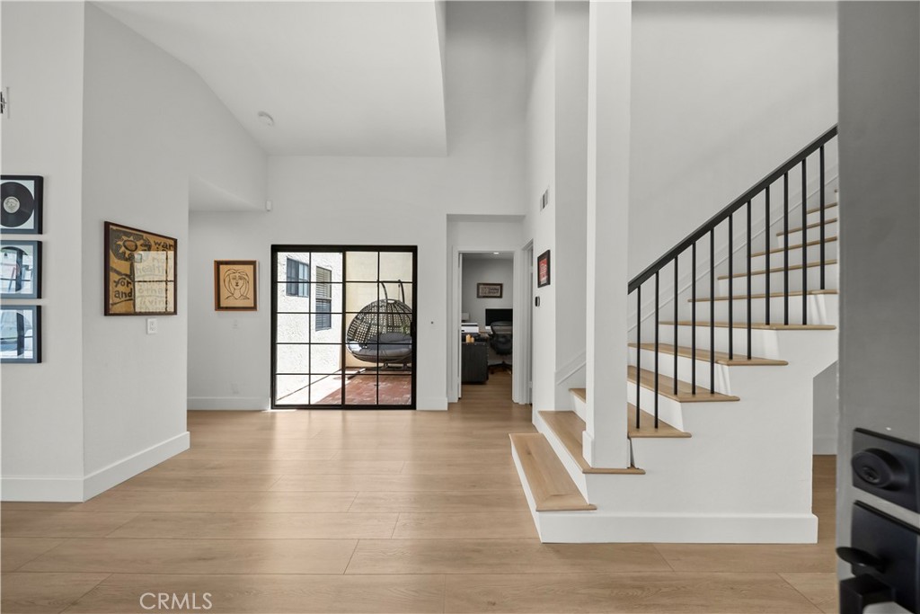 749 Congressional Road Simi Valley, CA 93065 - Photo 18 of 31