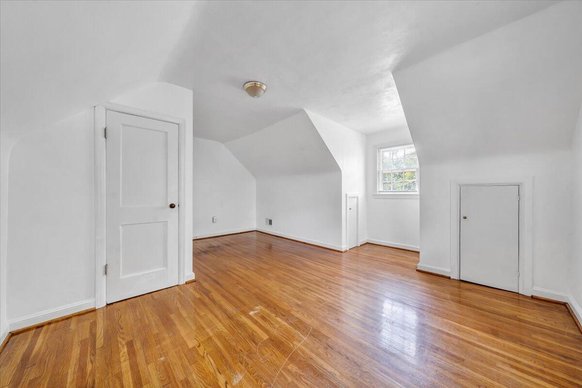2104 York Road Southwest Roanoke, VA 24015 - Photo 16 of 29 24-MIB05582