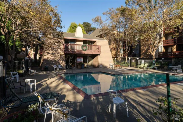 $490,000 | 2121 Vale Road, Unit 31, San Pablo, CA 94806