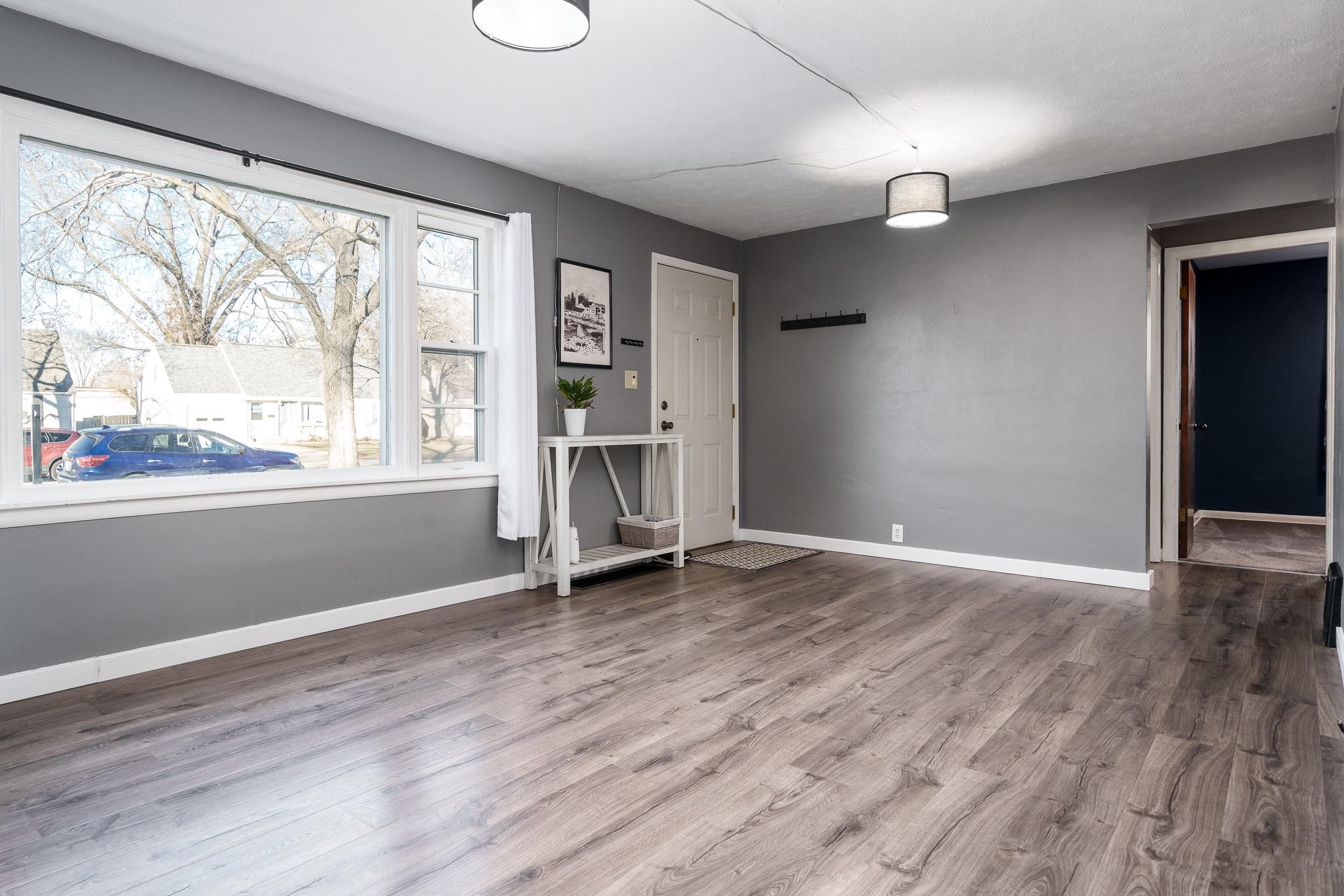 237 Theodore Street Loves Park, IL 61111 - Photo 17 of 33