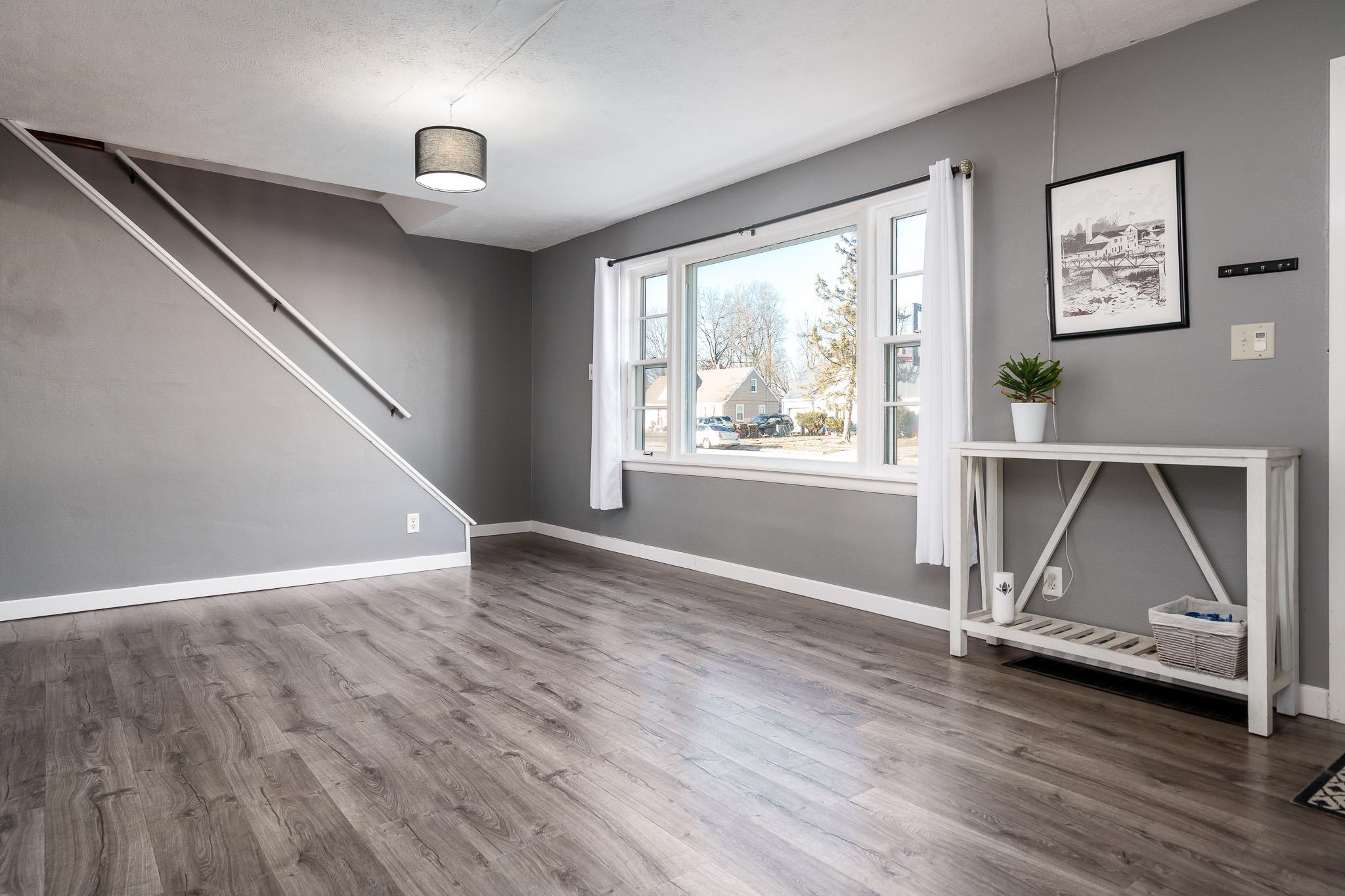 237 Theodore Street Loves Park, IL 61111 - Photo 6 of 33