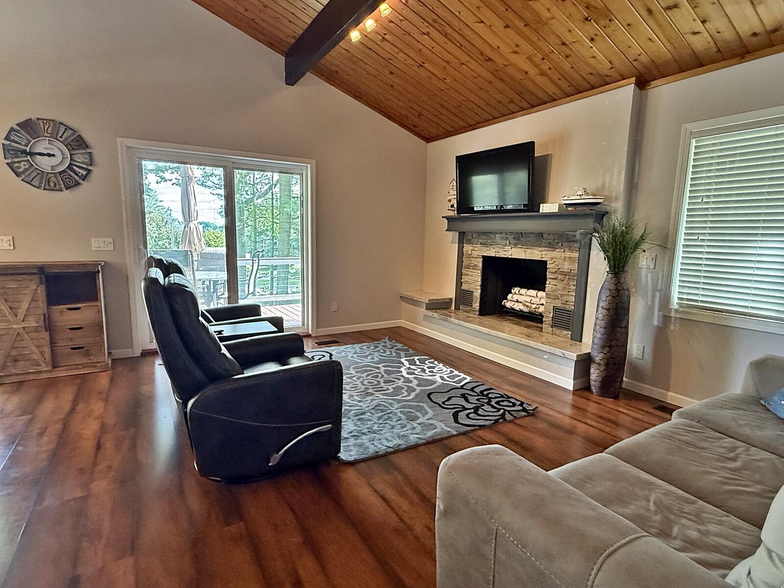 11310 East Royal Road Stanwood, MI 49346 - Photo 10 of 35 9