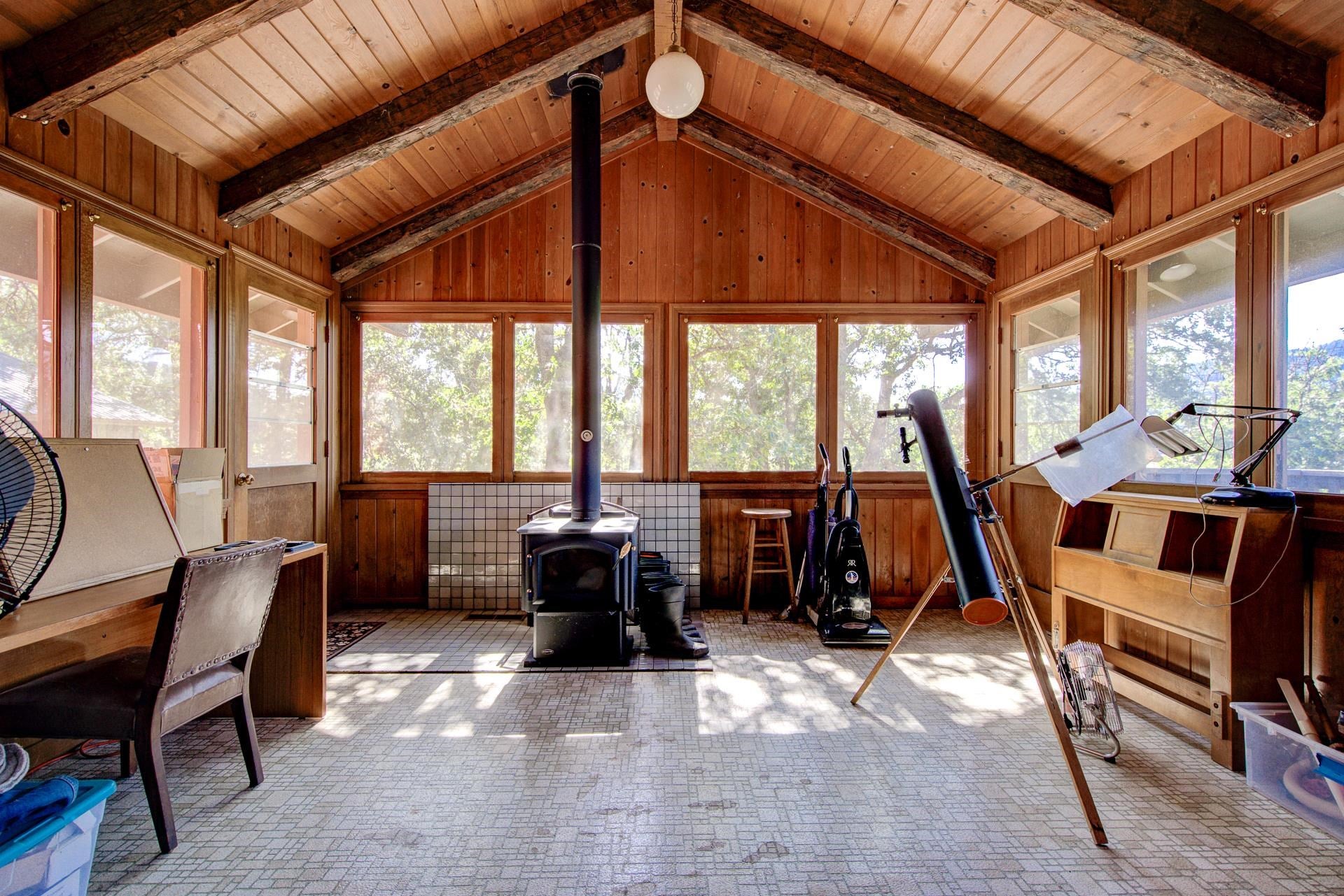 10935 Quartz Valley Road Fort Jones, CA 96032 - Photo 17 of 27 Gallery Image 17
