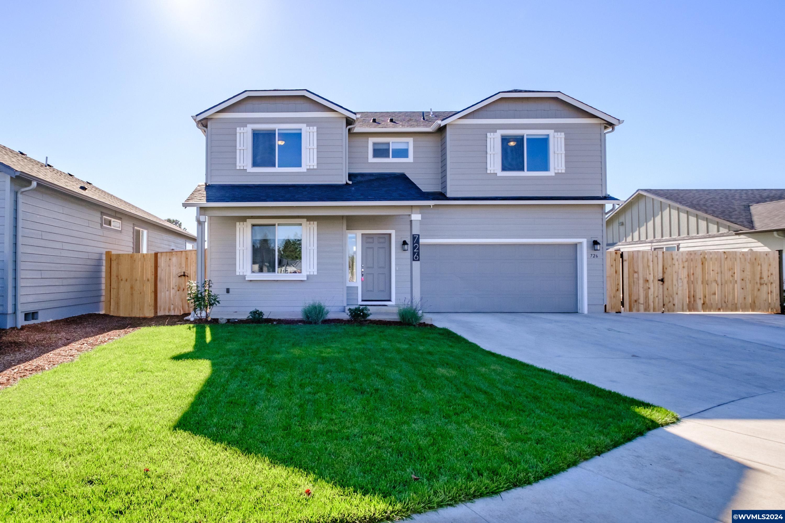 726 Cheadle Lake Lebanon, OR 97355 - Photo 1 of 34