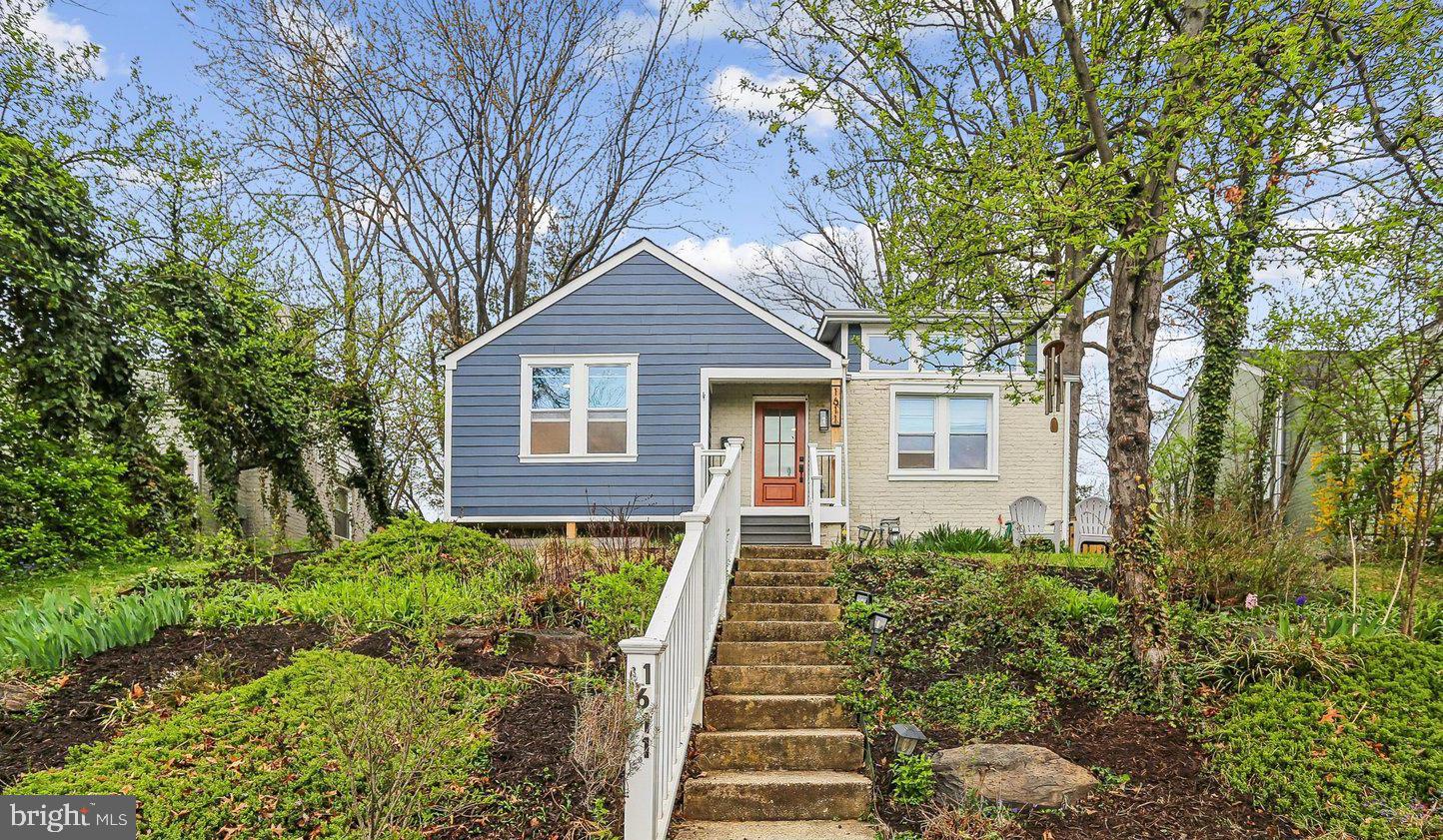1611 Noyes Drive Silver Spring, MD 20910 - Photo 4 of 47 a front view of a house with a yard