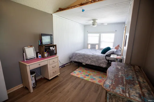 $329,000 | 17981 14 B Road, Culver, IN 46511