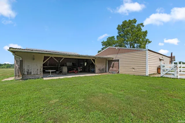 $329,000 | 17981 14 B Road, Culver, IN 46511