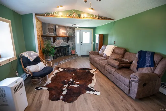 $329,000 | 17981 14 B Road, Culver, IN 46511