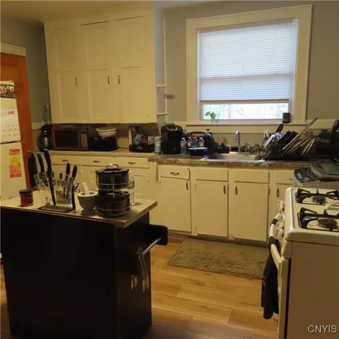 $1,600 | 540 Teall Avenue, Syracuse, NY 13206