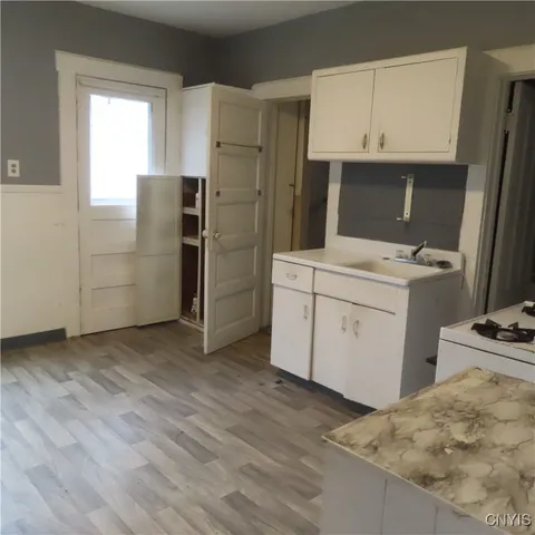 $1,600 | 540 Teall Avenue, Syracuse, NY 13206