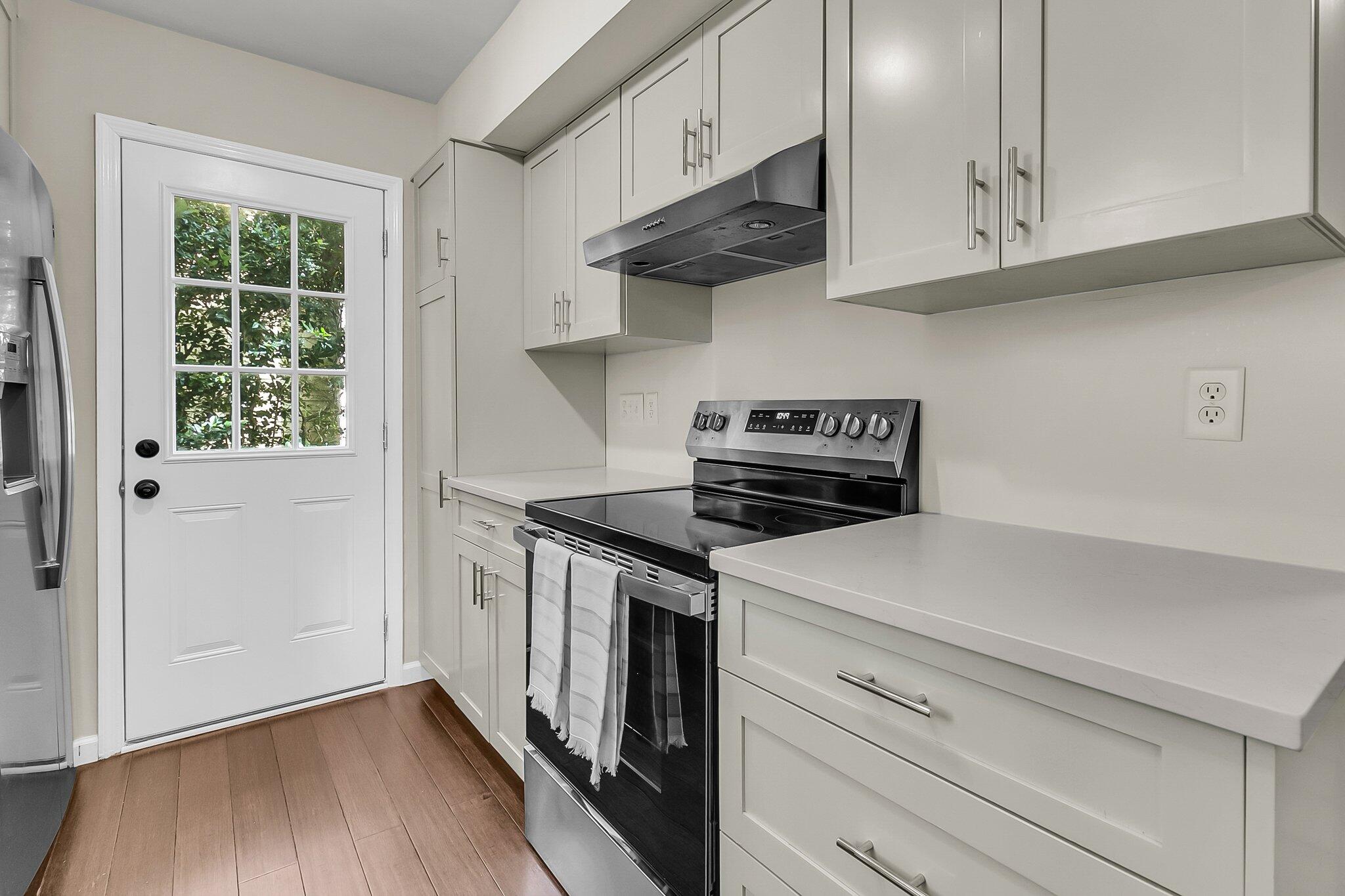 1433 Oak Landing Road Mount Pleasant, SC 29464 - Photo 15 of 42 CREM - 1433 Oaklanding Rd-18