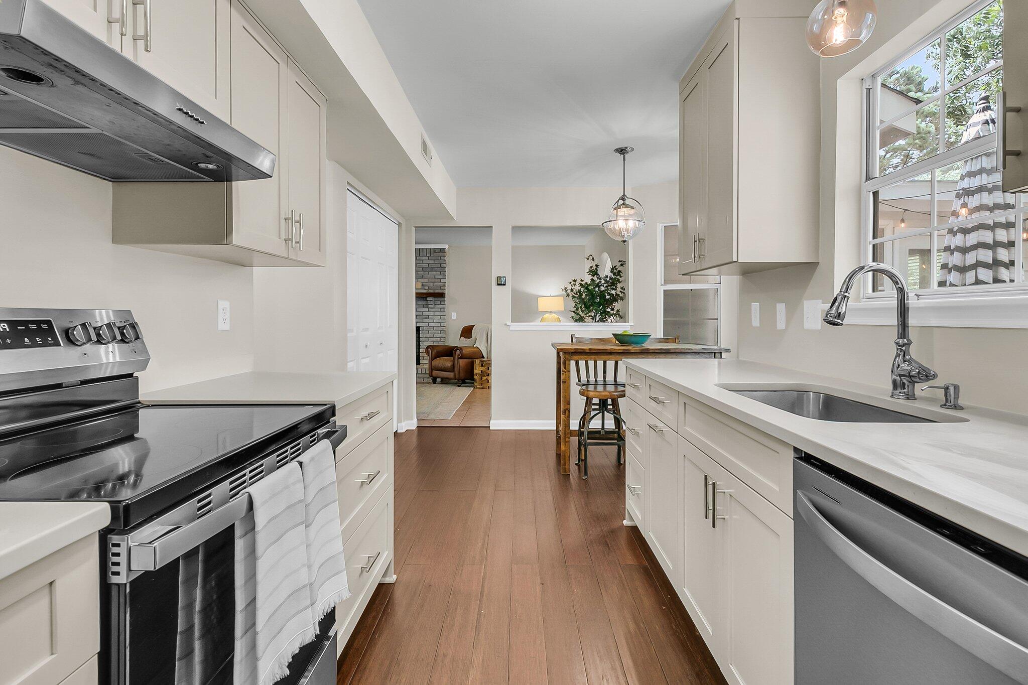 1433 Oak Landing Road Mount Pleasant, SC 29464 - Photo 16 of 42 CREM - 1433 Oaklanding Rd-19